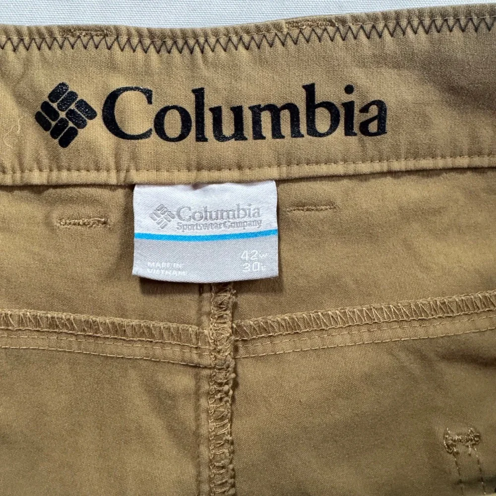 Columbia Pants Mens 42x30 Tan Brown Cotton Blend Outdoor Hiking Casual‎ 5-Pocket